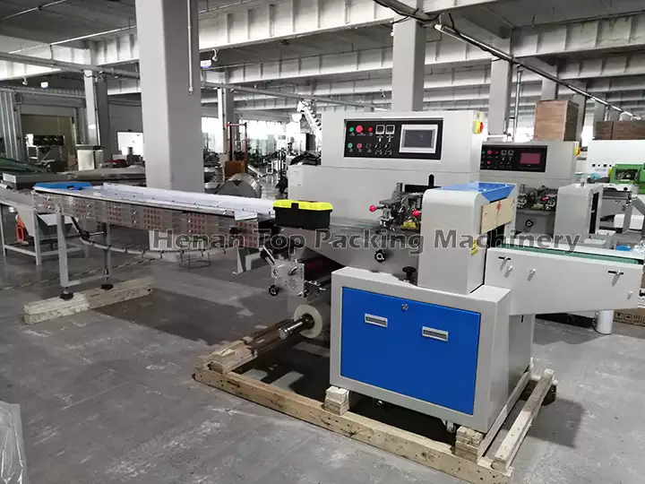 Horizontal pillow packing machine: efficient packaging for various materials