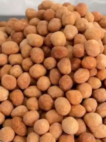 Coated peanuts