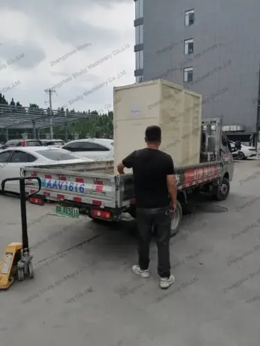 Packing machine ready to deliver