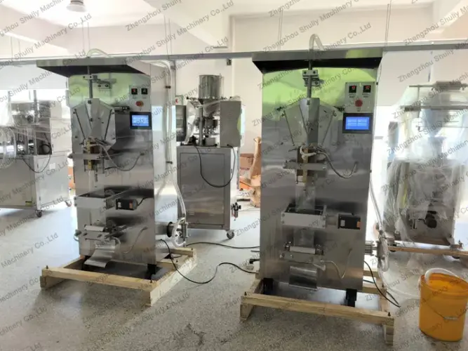 Water pouch packing machine